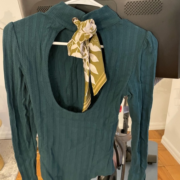 Free People turtle neck with tie - Picture 3 of 5